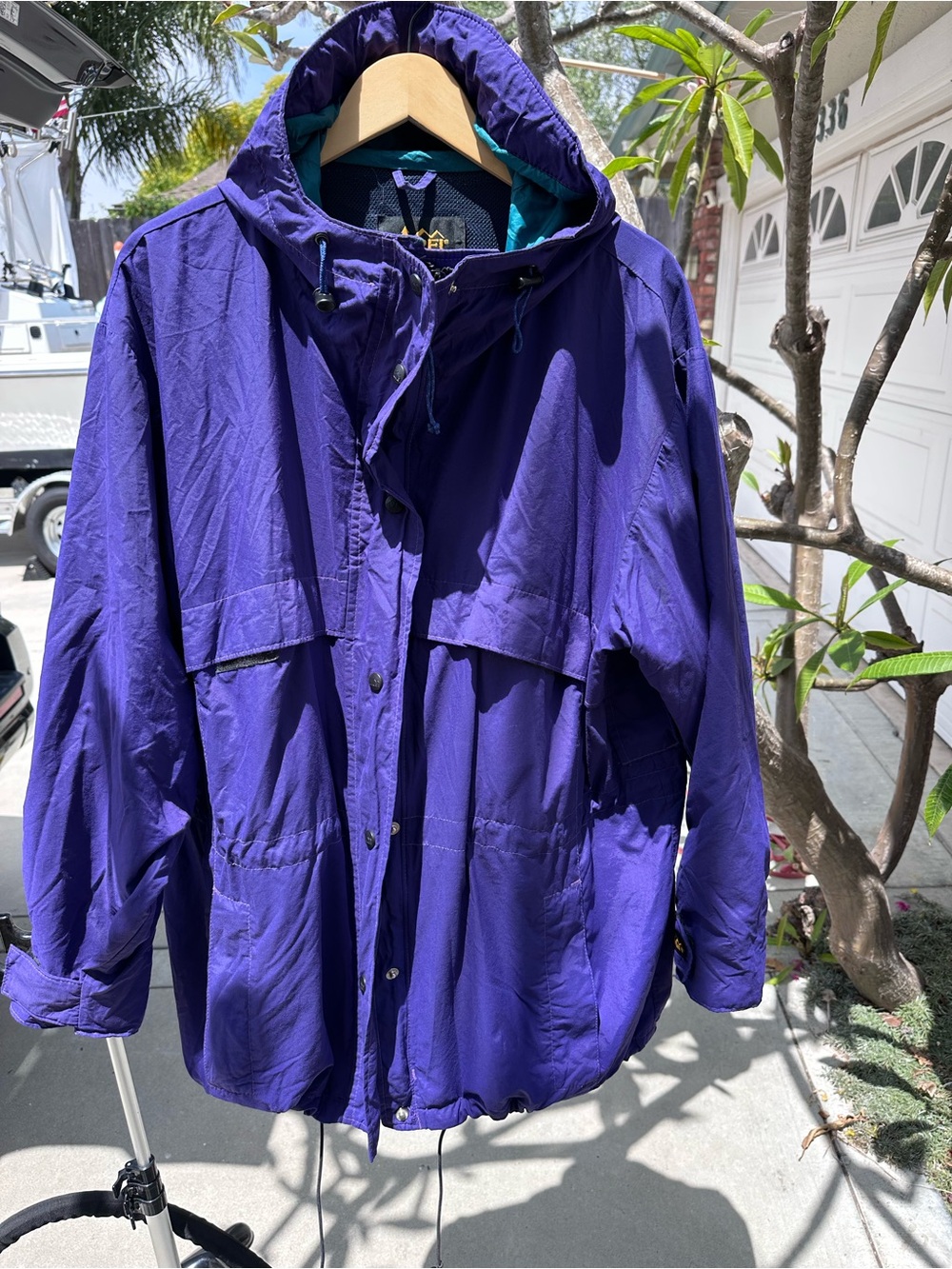 Vintage REI Purple Hooded Goretex Outdoor Jacket with Teal Lining